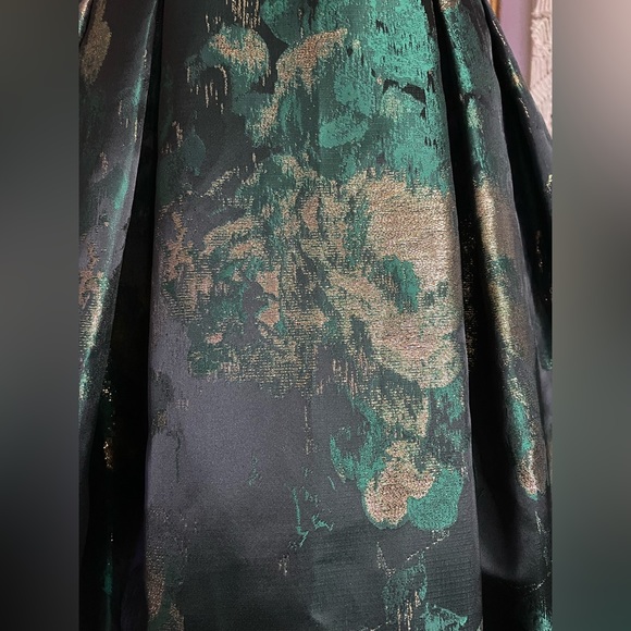 Eliza J Green and Gold Floral Midi Dress - Picture 7 of 10